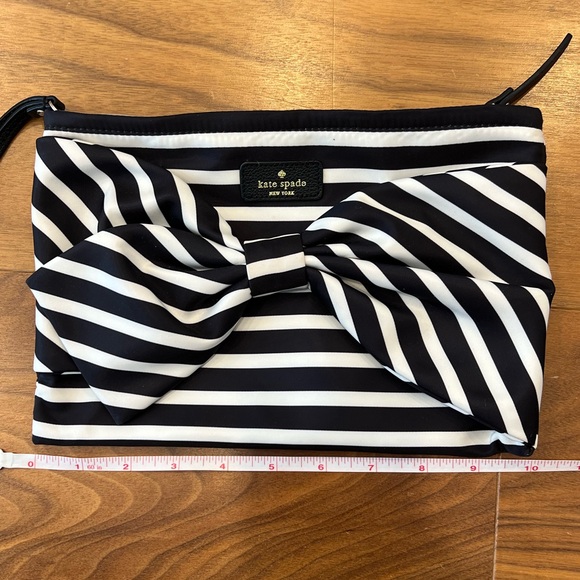 Kate Spade bow nylon wristlet - Picture 4 of 6